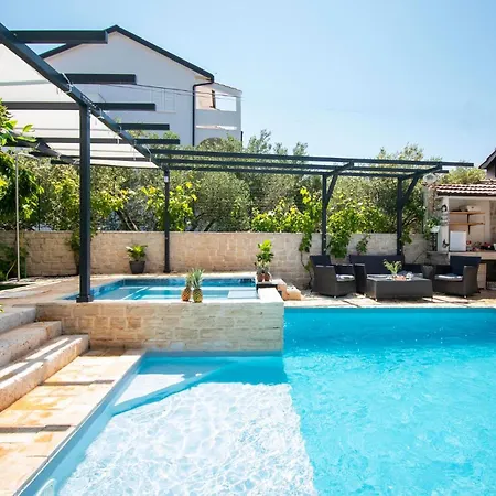 Beautiful In With Wifi