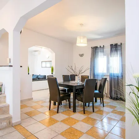 Beautiful In With Wifi Сasa de vacaciones