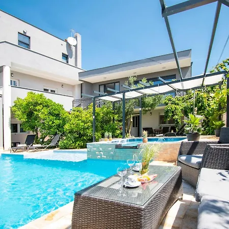 Beautiful In With Wifi *