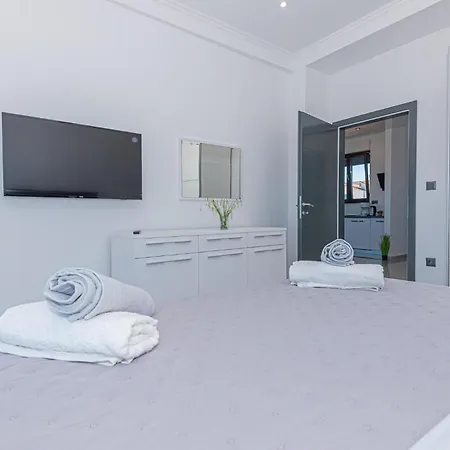 Beautiful In With Wifi * Brodarica (Sibenik-Knin)