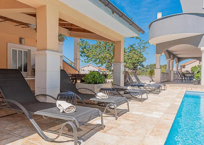 Holiday home Beautiful In With Wifi Brodarica (Sibenik-Knin)